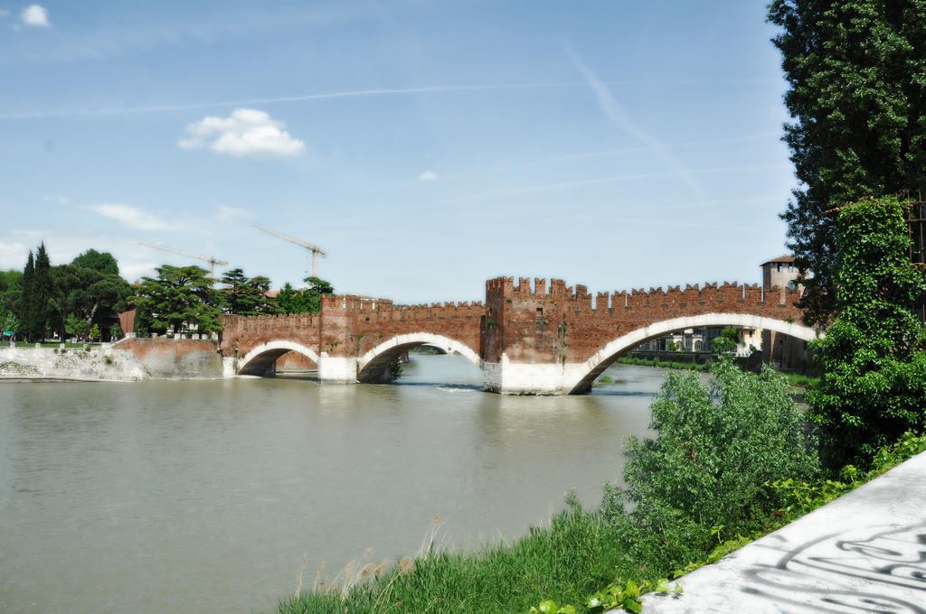 Casa Fola - City Centre Rooms Verona Luaran gambar